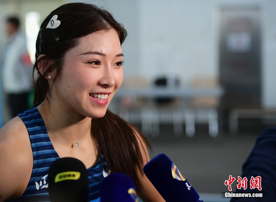 吴艳妮一个月内四次刷新个人最好成绩，拒绝被