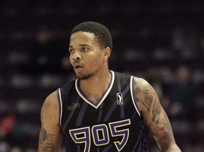 杨瀚森力战猛龙难阻败局 富尔茨表态欲重返NBA