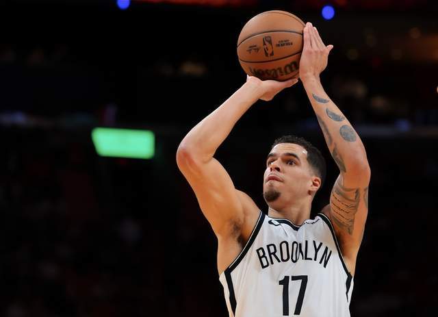 东部季后赛席位争夺白热化 猛龙老鹰骑士76人命