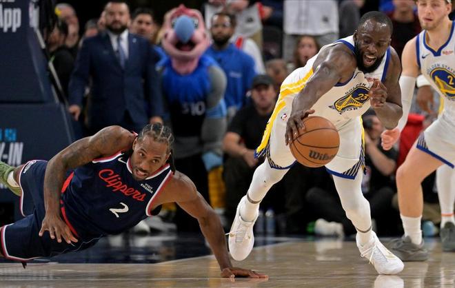 勇士史诗级逆转快船 库里27分+格林防守定乾坤