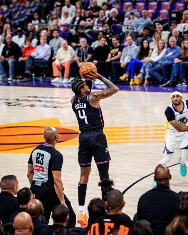 杰伦-格林36分难救主 太阳力克勇士挺进季后赛