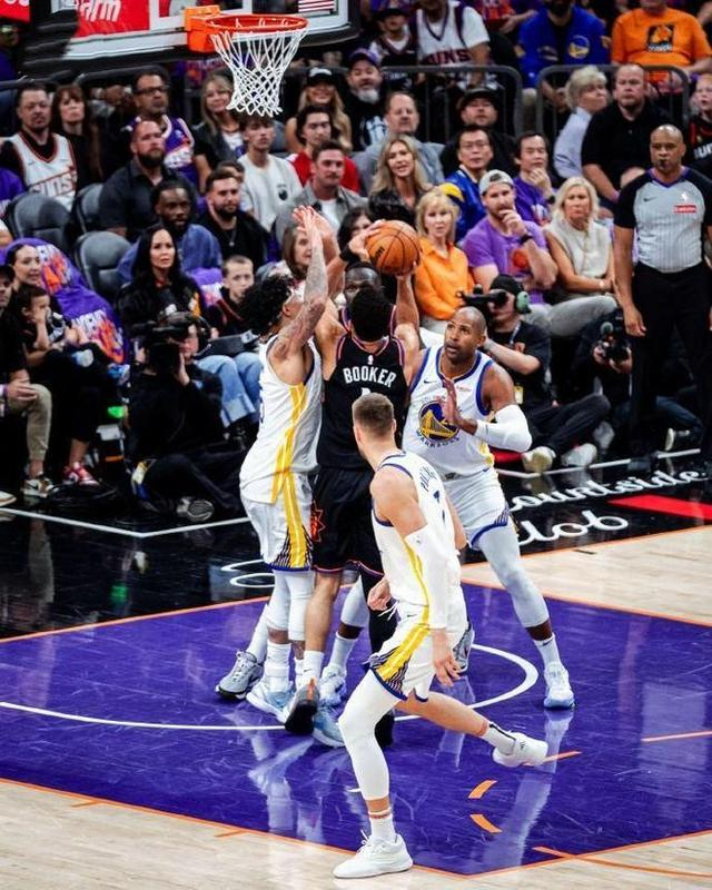 杰伦-格林36分难救主 太阳力克勇士挺进季后赛